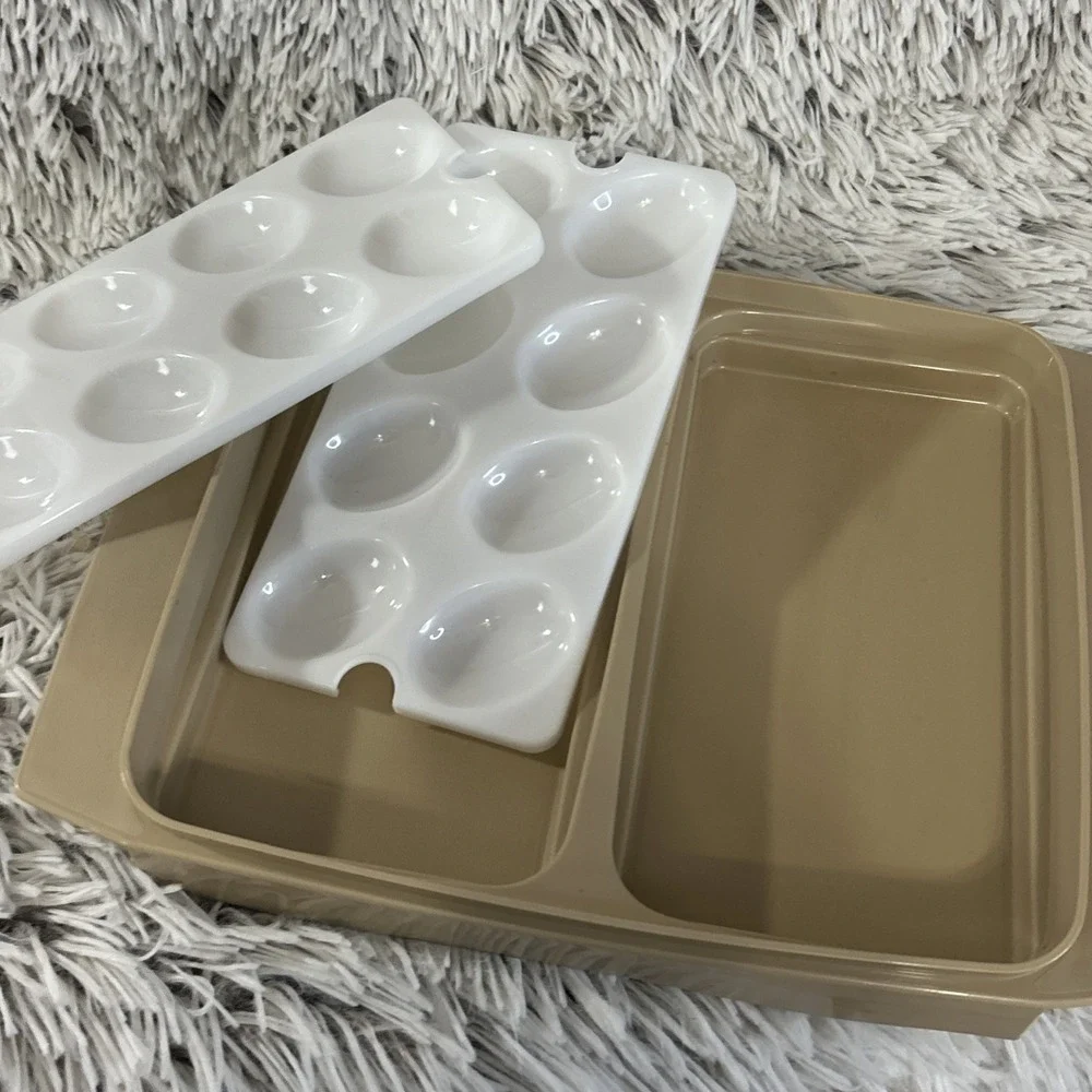 Vintage Tupperware Deviled Egg Carrier Beige White Double Tray 16 Egg Server USA